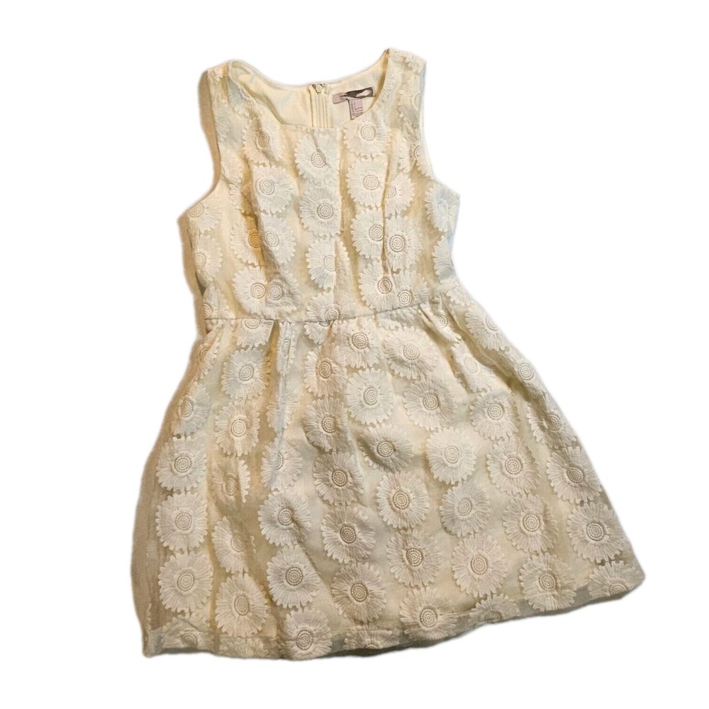 Womens Ivory Lace Overlay Dress SZ L  Casual,Semi-Formal,HOCO,Holiday,Vacation